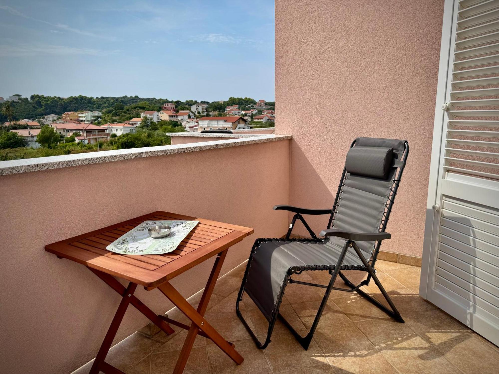 Apartments Maricic Rab Island Palit ภายนอก รูปภาพ